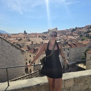 Meet your Posher, Sam.